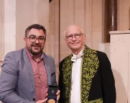 academie-des-sciences-damien-texier-recadre