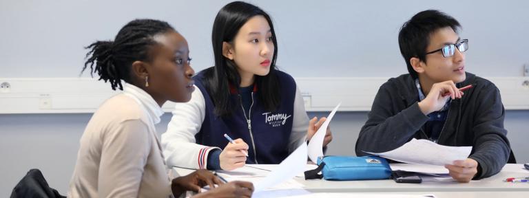 eleves ingenieurs salle de cours imt mines albi