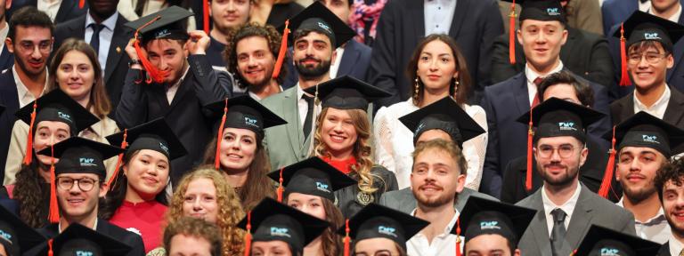 remise-diplomes-ingenieurs-eleves