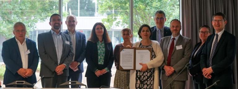 signature-charte-respect-egalite-imt